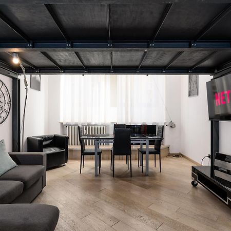 Moderno Loft A 150Mt Dalla Metro "Bernini" Torino Kültér fotó